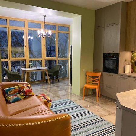 Apartament Петровский Квартал Petrivs'ke Zewnętrze zdjęcie