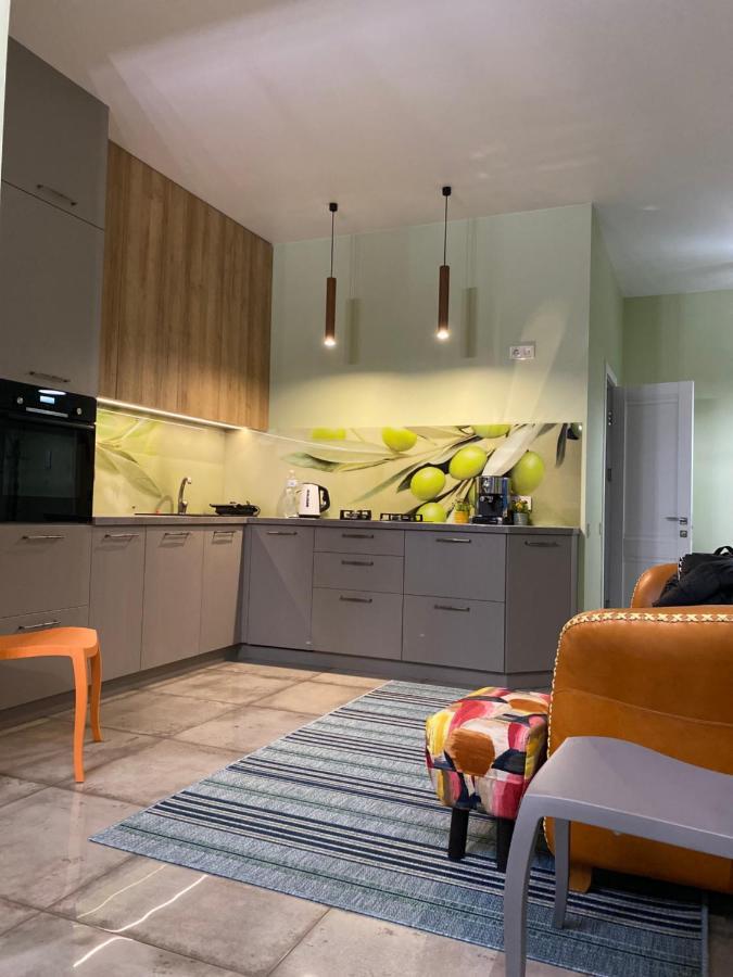 Apartament Петровский Квартал Petrivs'ke Zewnętrze zdjęcie