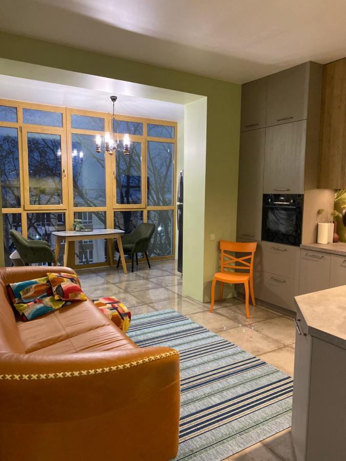 Apartament Петровский Квартал Petrivs'ke Zewnętrze zdjęcie